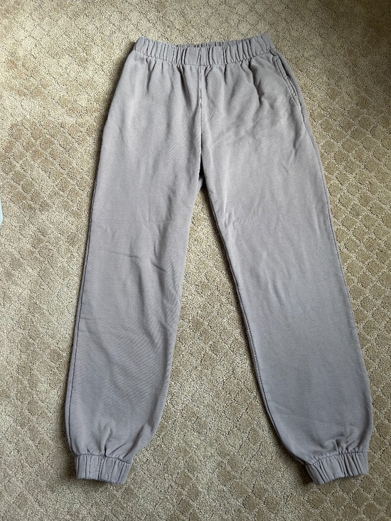Brandy Melville Pants - Brandy Melville Sweatpants